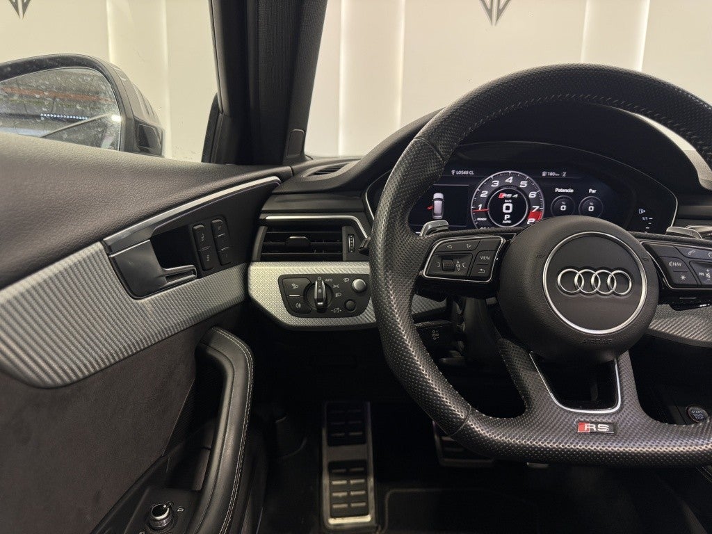 Audi A4 RS4 Avant 2.9 TFSI quattro tiptronic