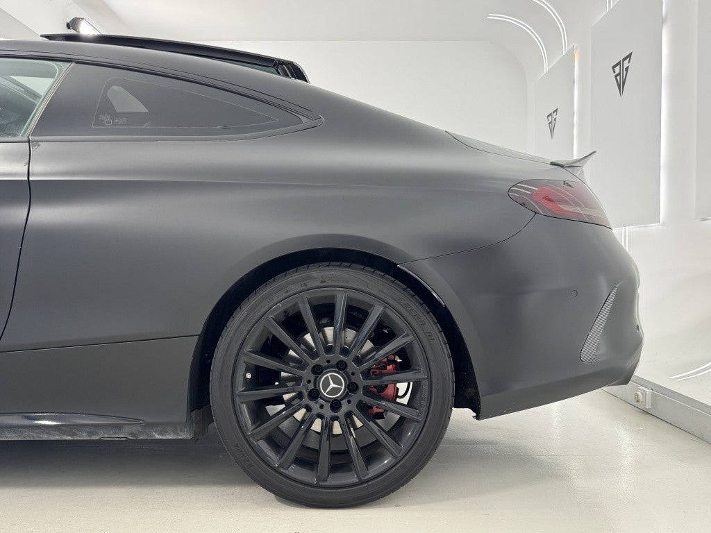 Mercedes-Benz Clase C Coupé 300 9G-Tronic