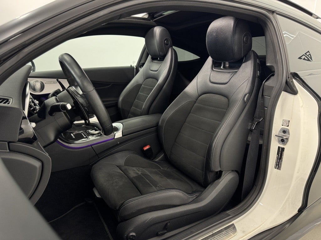 Mercedes-Benz Clase C Coupé 300 9G-Tronic