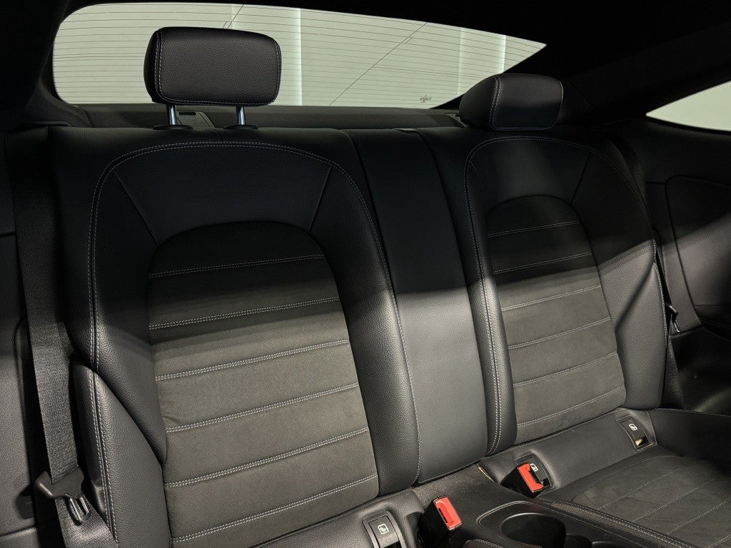 Mercedes-Benz Clase C Coupé 300 9G-Tronic