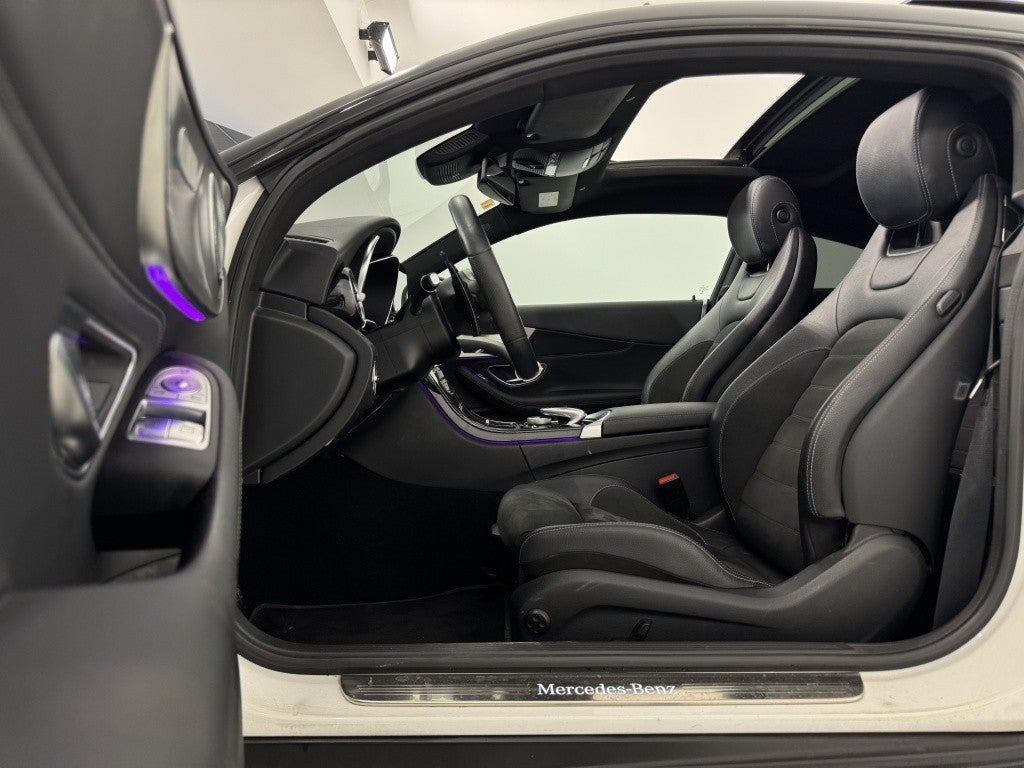 Mercedes-Benz Clase C Coupé 300 9G-Tronic
