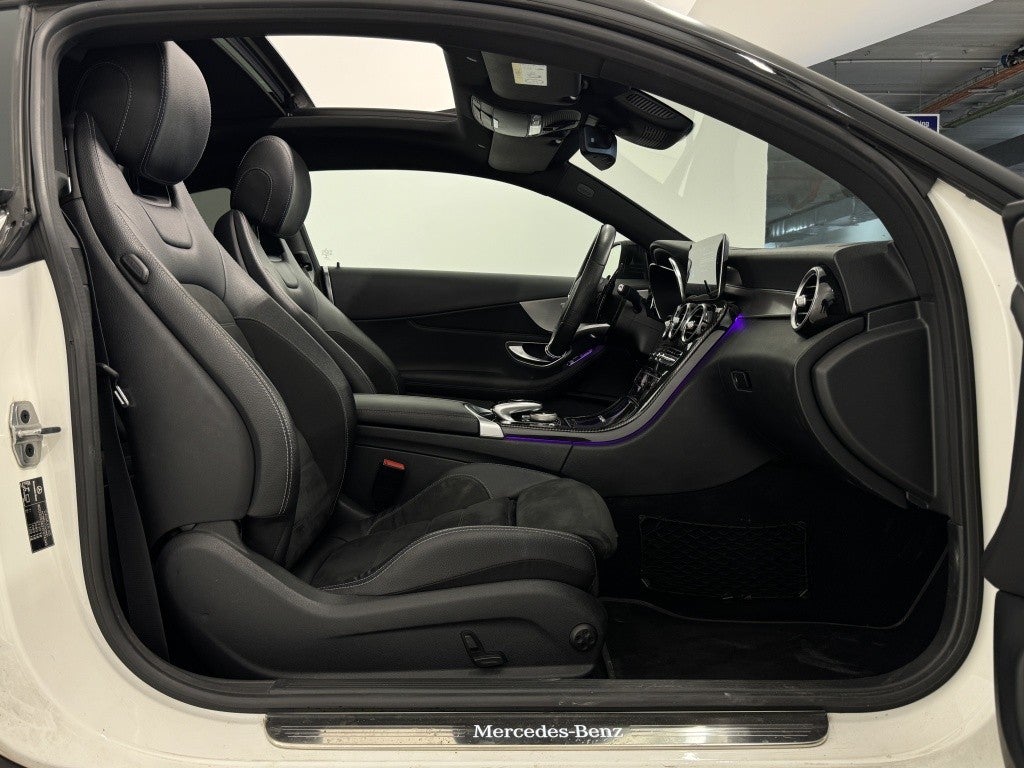 Mercedes-Benz Clase C Coupé 300 9G-Tronic
