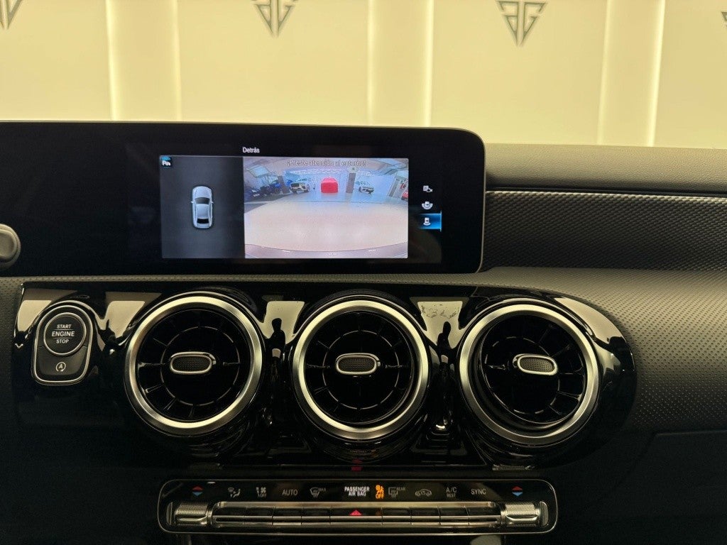 Mercedes-Benz Clase A 220 Sedán 4Matic 7G-DCT