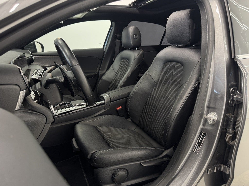 Mercedes-Benz Clase A 220 Sedán 4Matic 7G-DCT