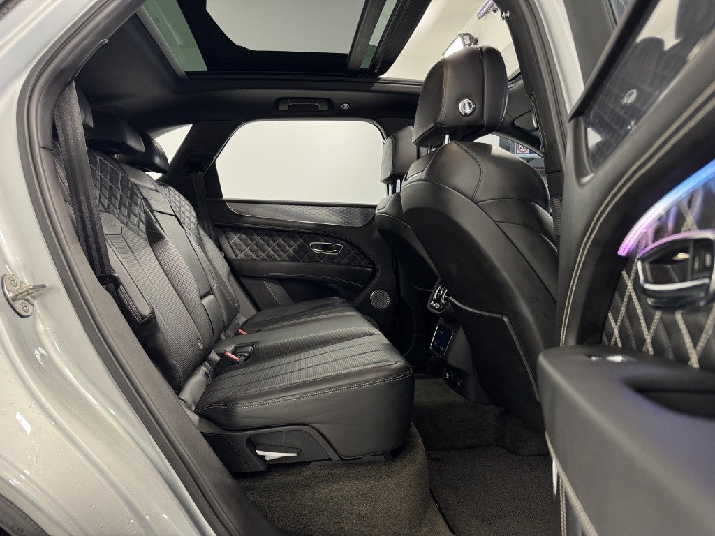 Bentley Bentayga Hybrid