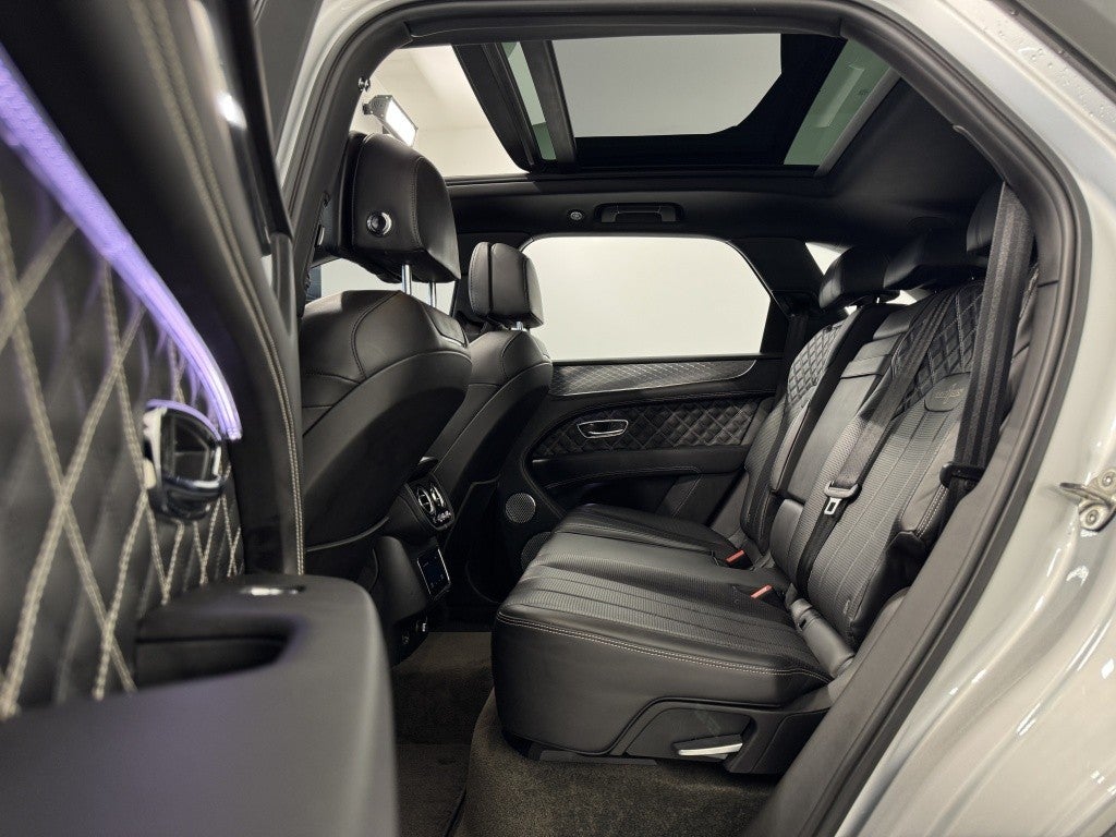 Bentley Bentayga Hybrid