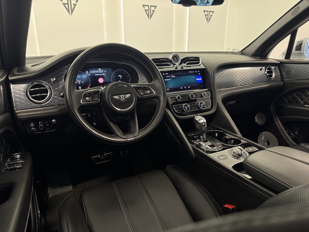 Bentley Bentayga Hybrid