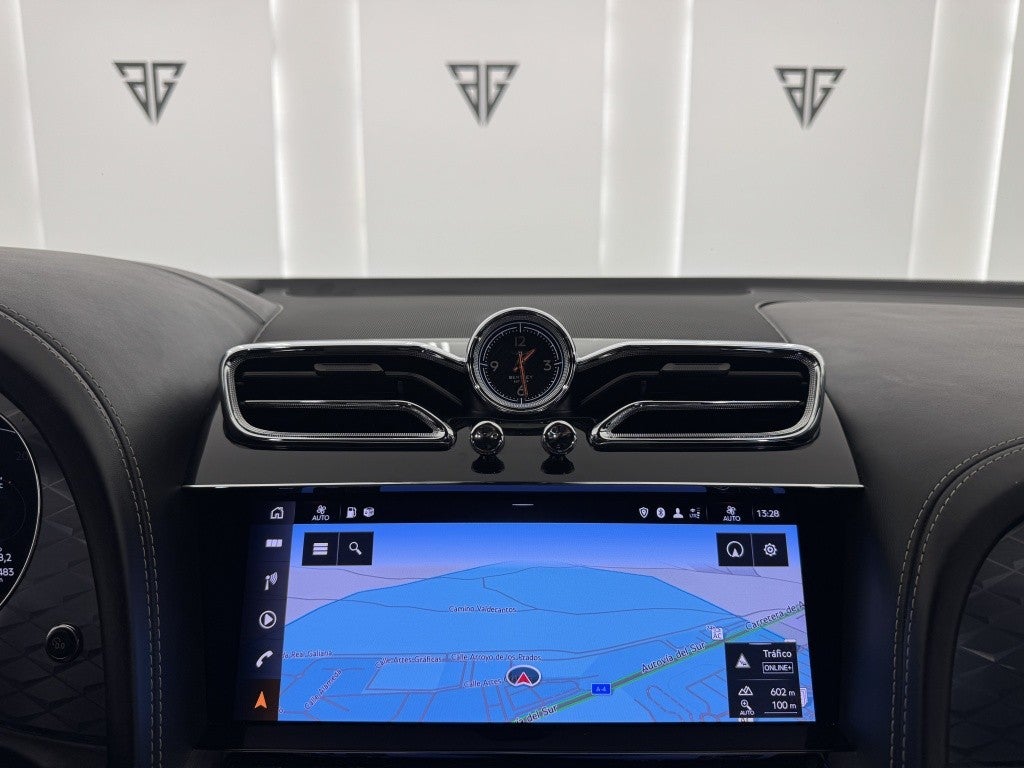 Bentley Bentayga Hybrid