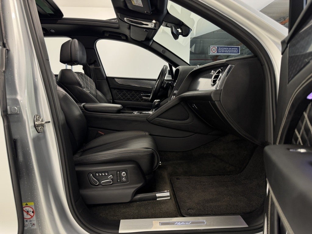 Bentley Bentayga Hybrid