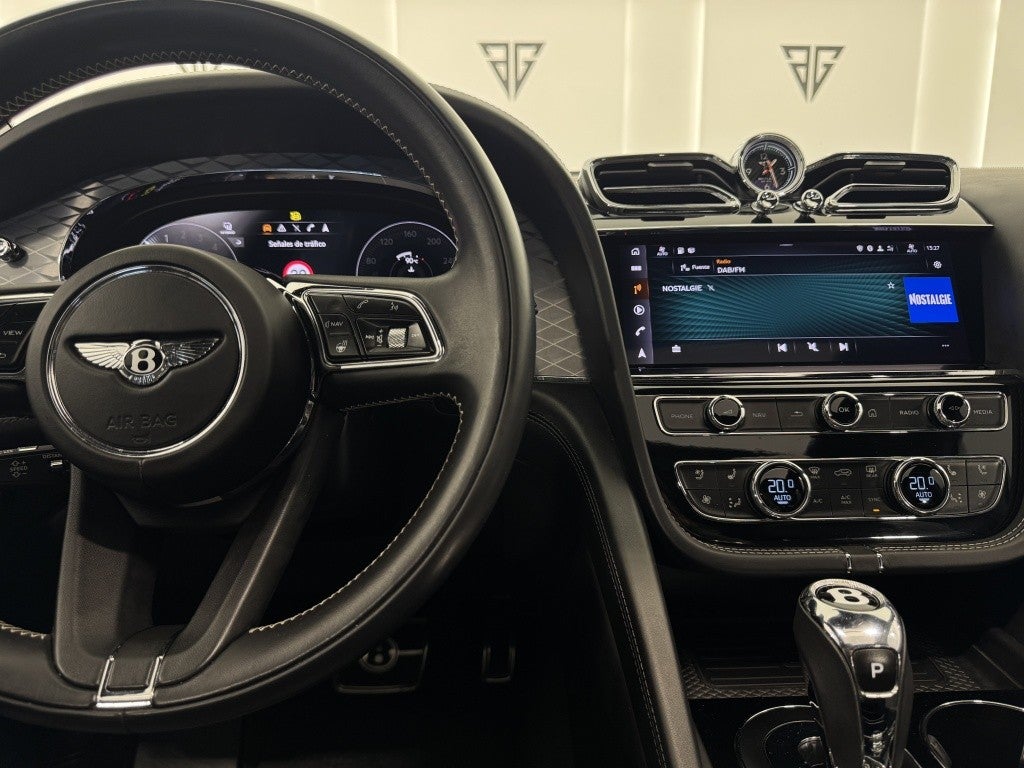 Bentley Bentayga Hybrid