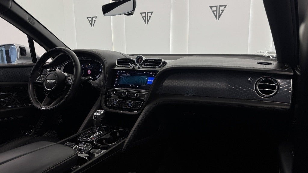 Bentley Bentayga Hybrid