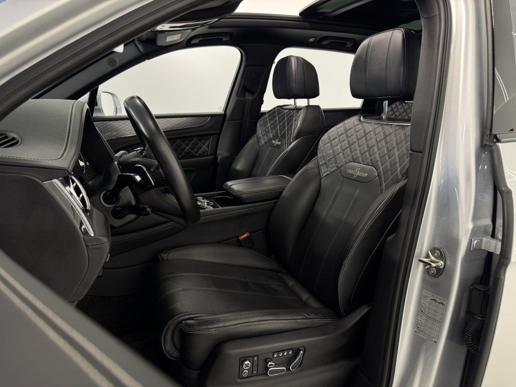 Bentley Bentayga Hybrid