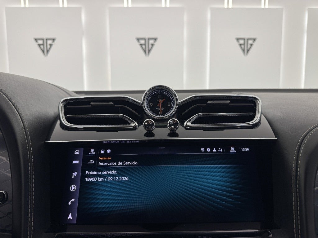 Bentley Bentayga Hybrid