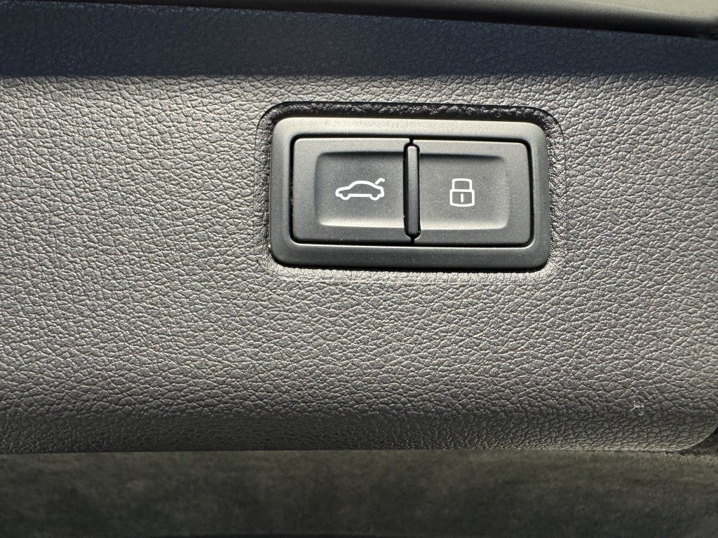 Bentley Bentayga Hybrid