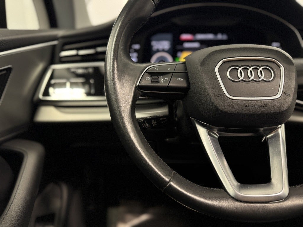 Audi Q7 55 TFSIe S line quattro tiptronic
