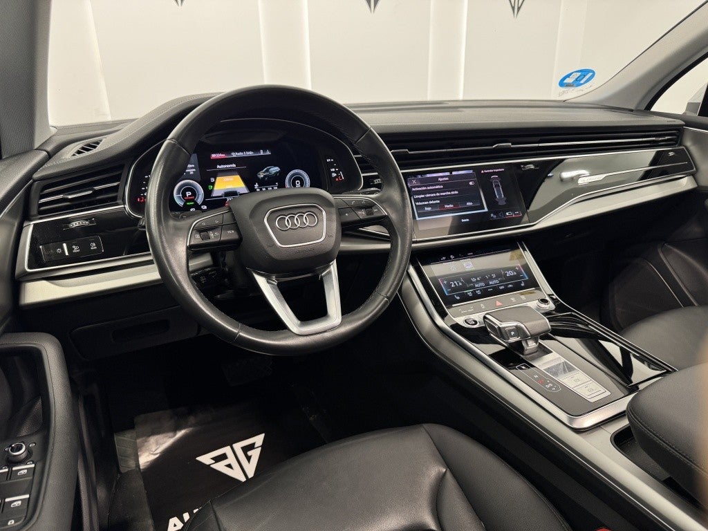 Audi Q7 55 TFSIe S line quattro tiptronic