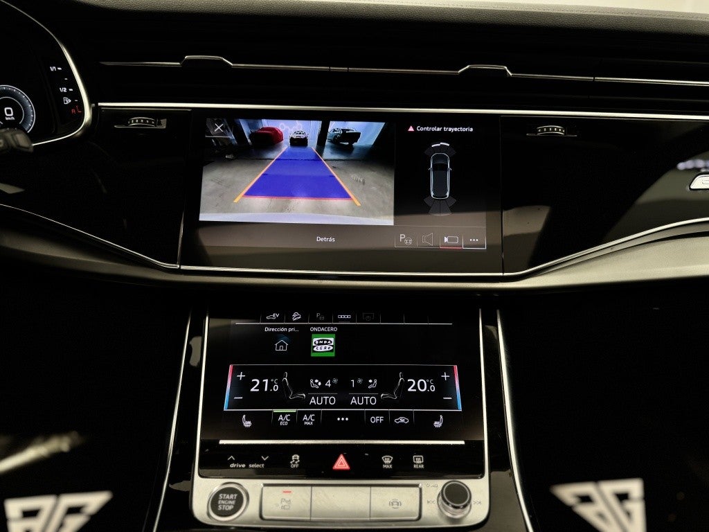 Audi Q7 55 TFSIe S line quattro tiptronic