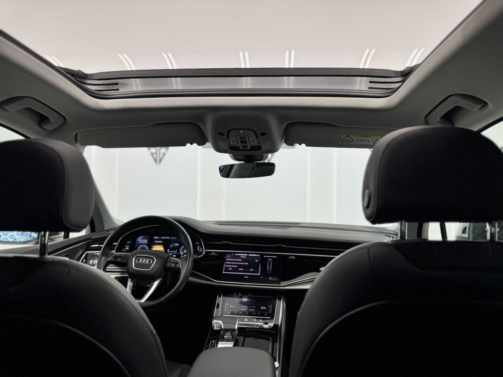 Audi Q7 55 TFSIe S line quattro tiptronic