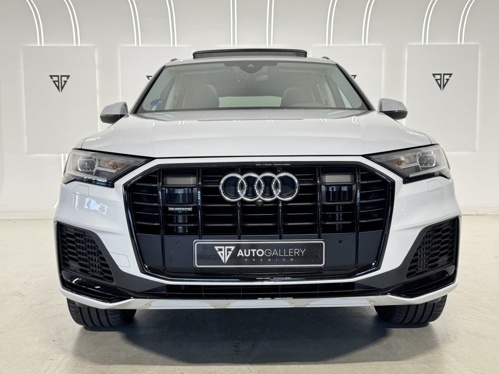 Audi Q7 55 TFSIe S line quattro tiptronic