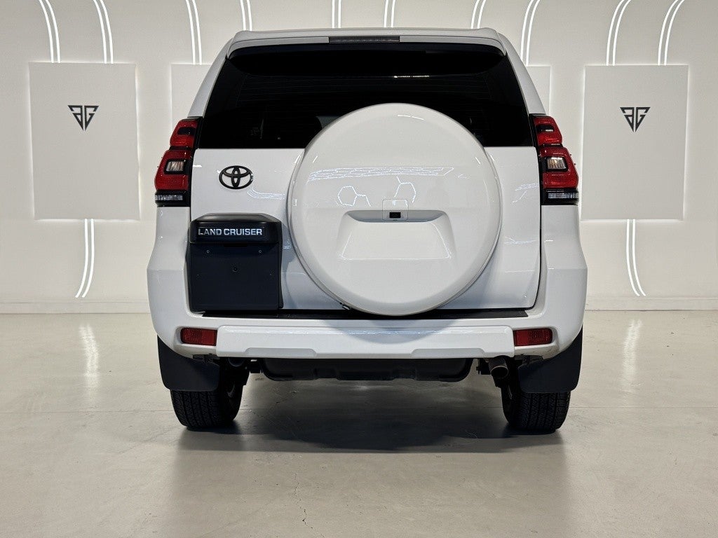 Toyota Land Cruiser D-4D GX
