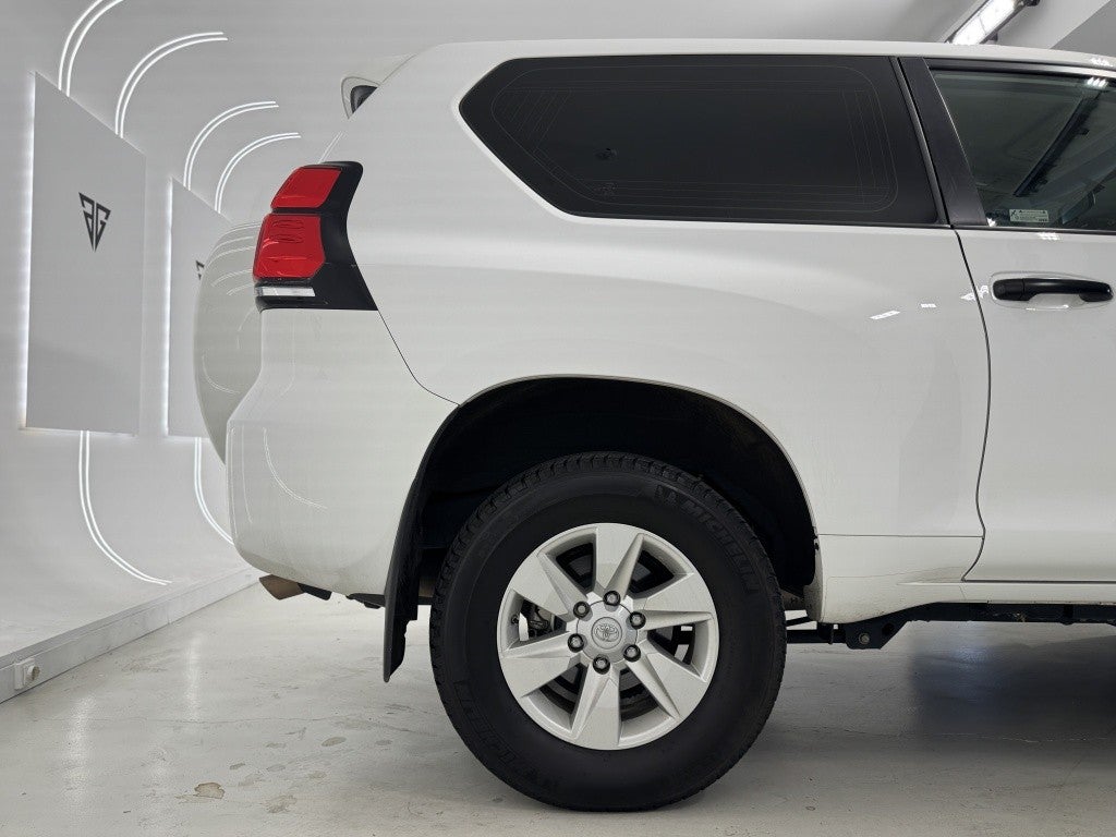 Toyota Land Cruiser D-4D GX