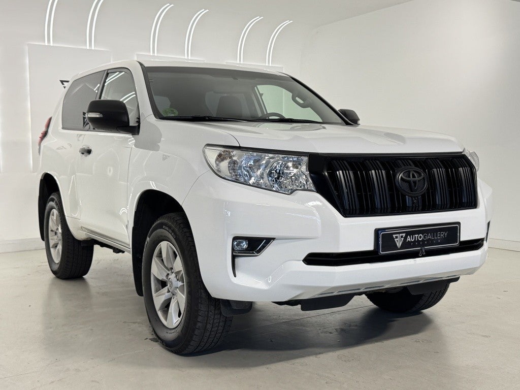 Toyota Land Cruiser D-4D GX