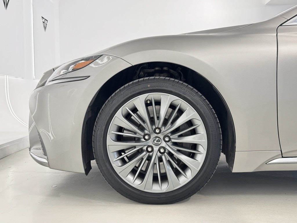 Lexus LS 500h Luxury Art Wood AWD