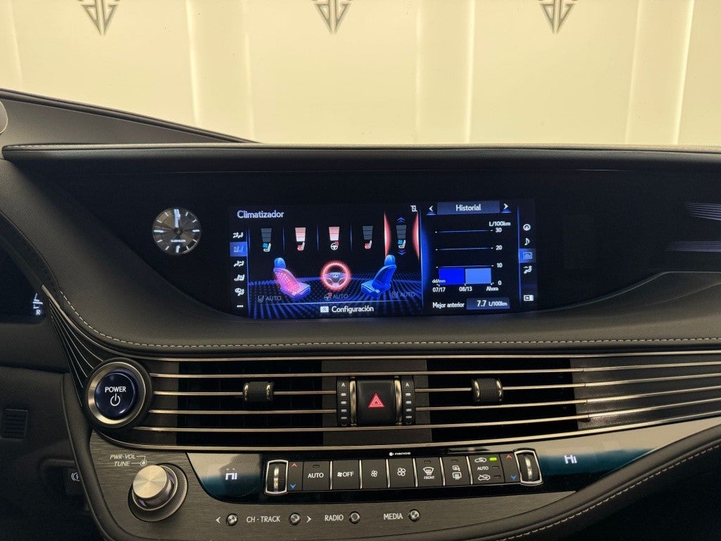 Lexus LS 500h Luxury Art Wood AWD