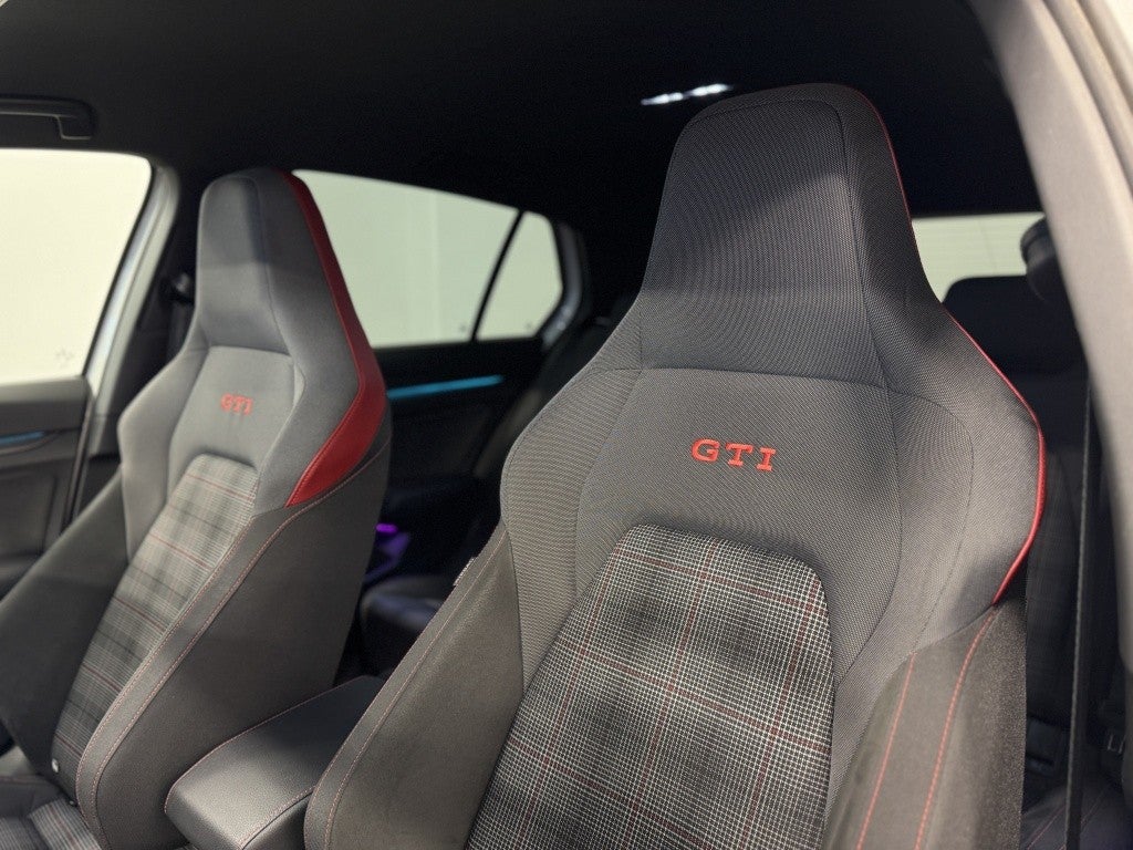 Volkswagen Golf 2.0 TSI GTI DSG 180kW