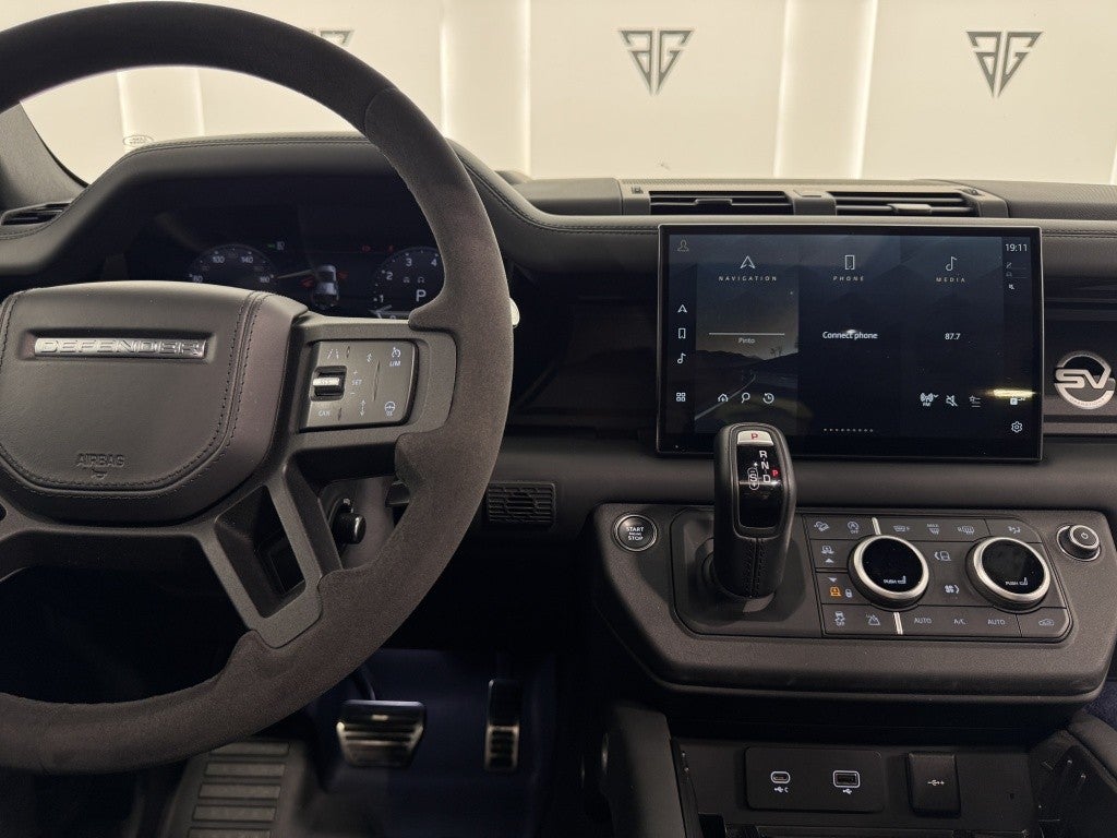 Land-Rover Defender 110 5.0 V8 Carpathian Edition AWD Aut. 525