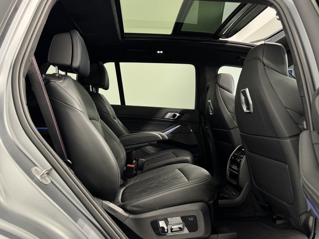 Bmw X7 M60iA M Sport Pro