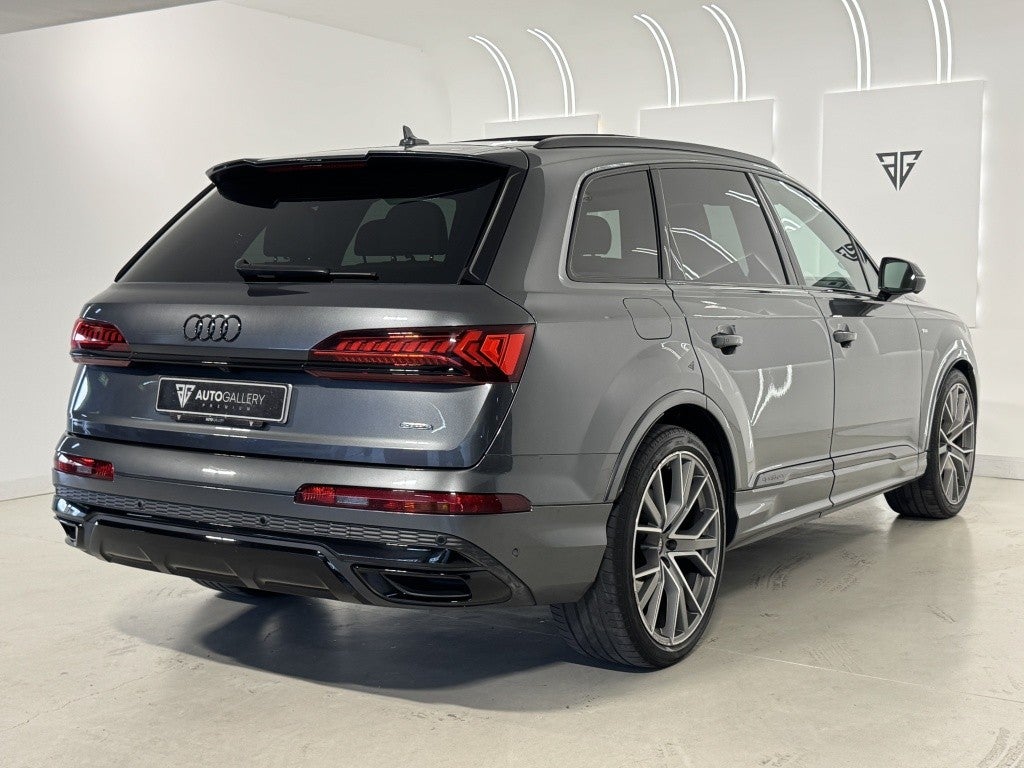 Audi Q7 50 TDI S line quattro