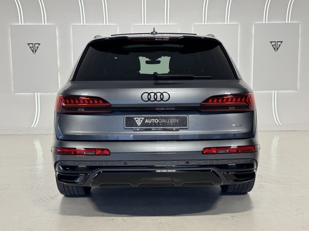 Audi Q7 50 TDI S line quattro