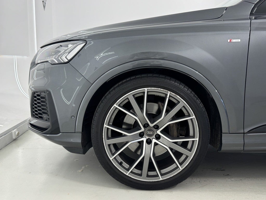 Audi Q7 50 TDI S line quattro