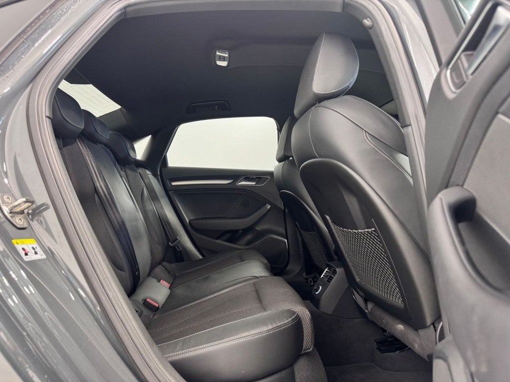 Audi A3 Sedán 35 TDI S line S tronic 110kW
