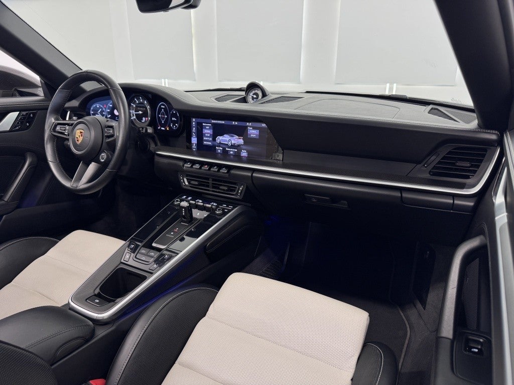 Porsche 911 Turbo S Cabriolet PDK