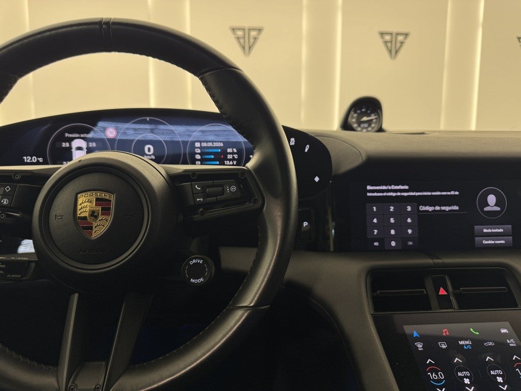 Porsche Taycan