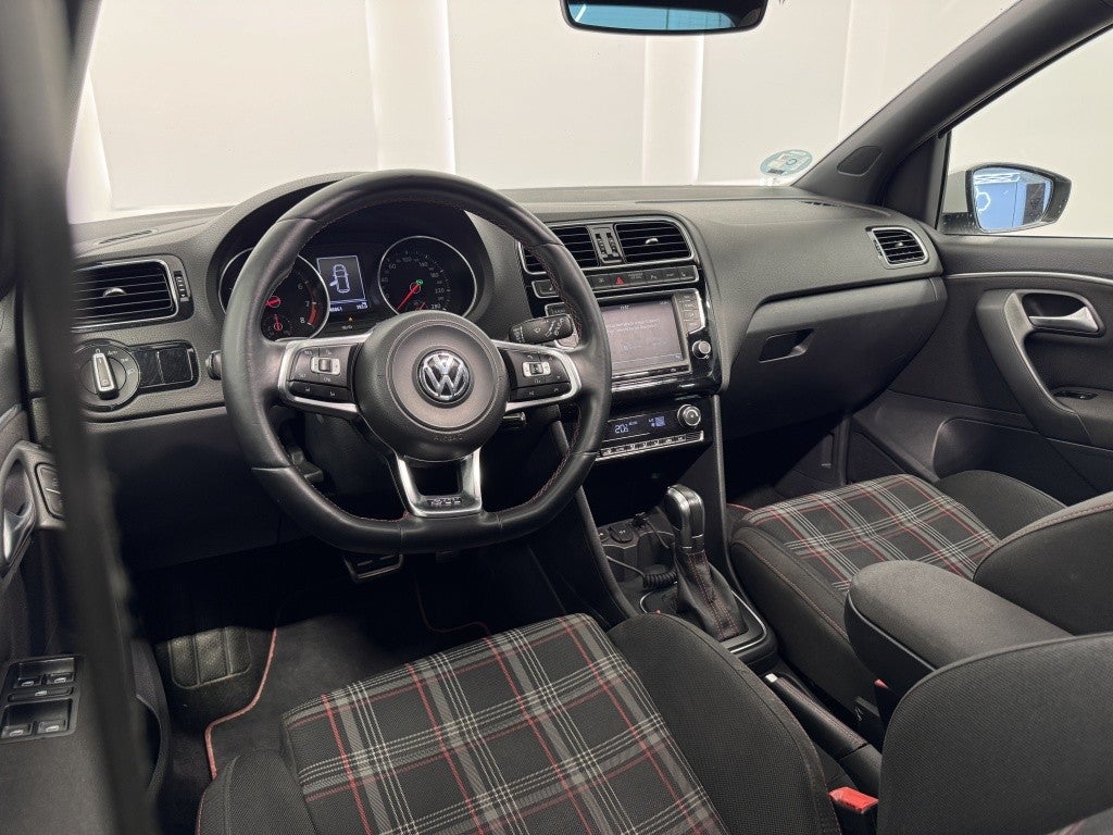 Volkswagen Polo 1.8 TSI BMT GTI DSG