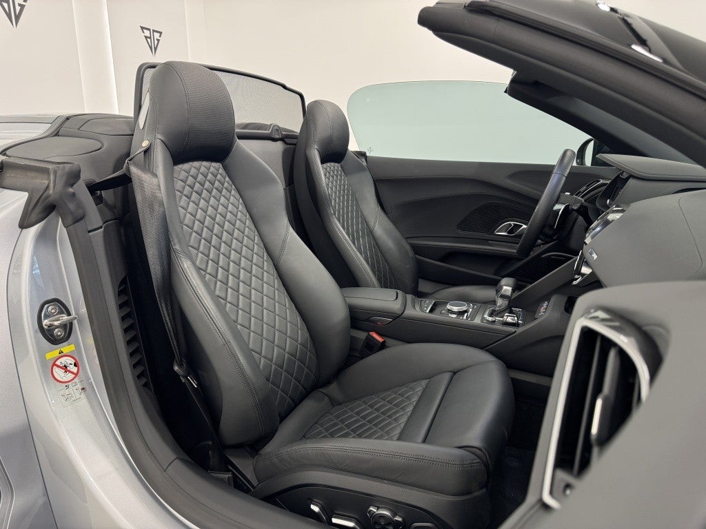 Audi R8 Spyder V10 FSI Performance RWD S tronic 419kW