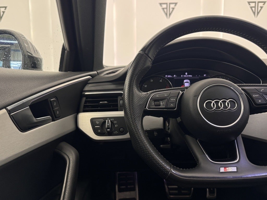 Audi A4 Avant 3.0TDI S line ed. Q. tiptronic 200kW