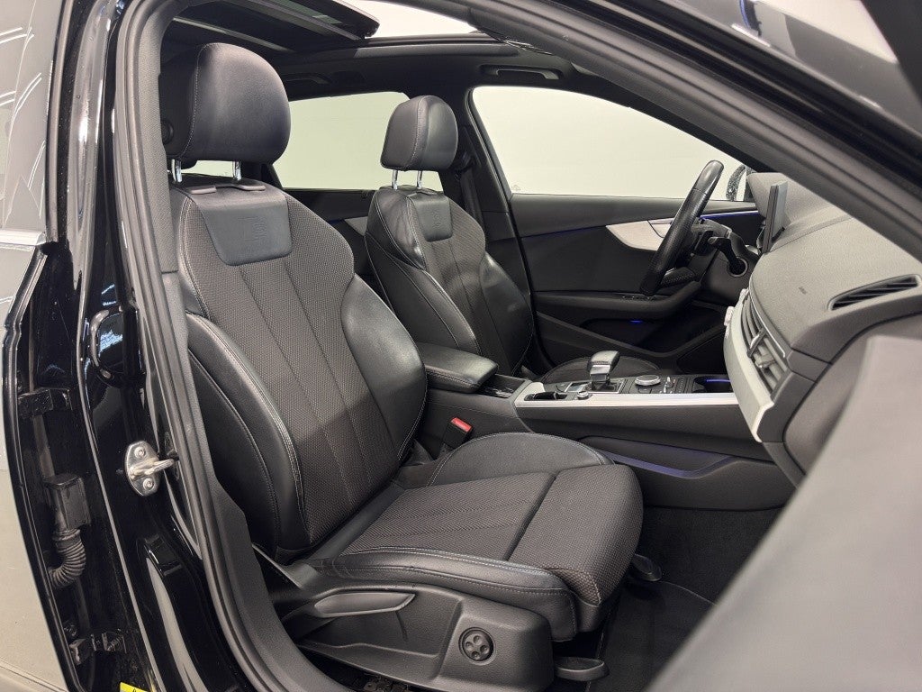 Audi A4 Avant 3.0TDI S line ed. Q. tiptronic 200kW