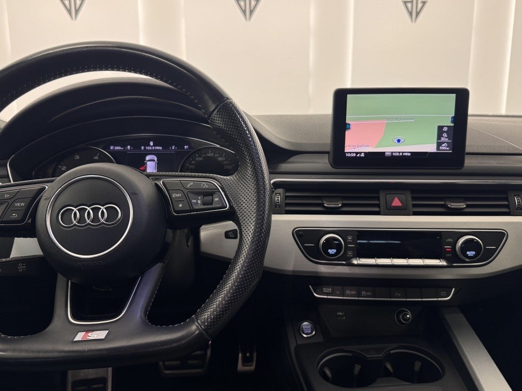 Audi A4 Avant 3.0TDI S line ed. Q. tiptronic 200kW