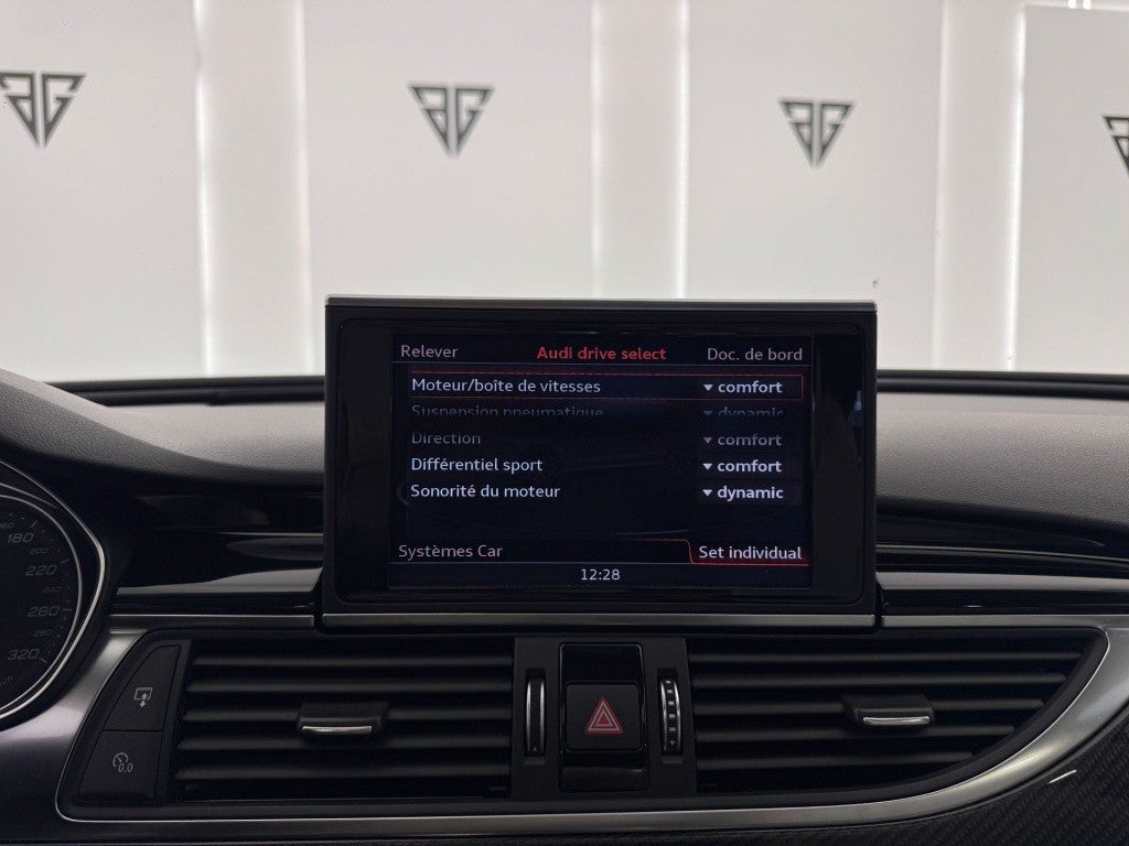 Audi A6 RS 6 Avant 4.0 TFSI performance Q. Tip.