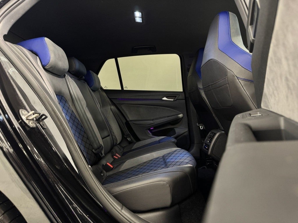 Volkswagen Golf 2.0 TSI R DSG 235kW