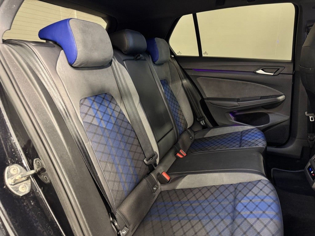 Volkswagen Golf 2.0 TSI R DSG 235kW