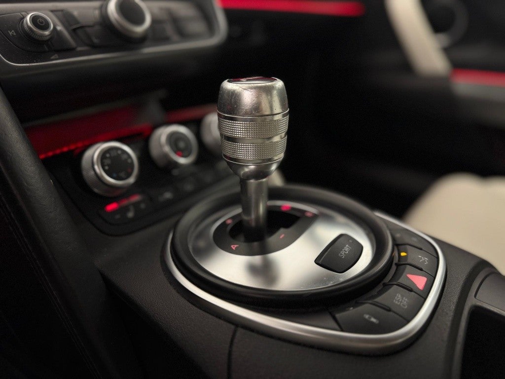 Audi R8 4.2 FSI quattro R tronic