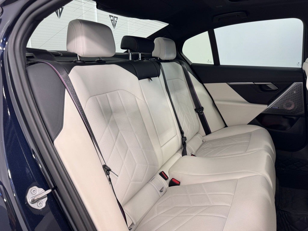 Bmw Serie 5 550e xDrive M Sport Pro