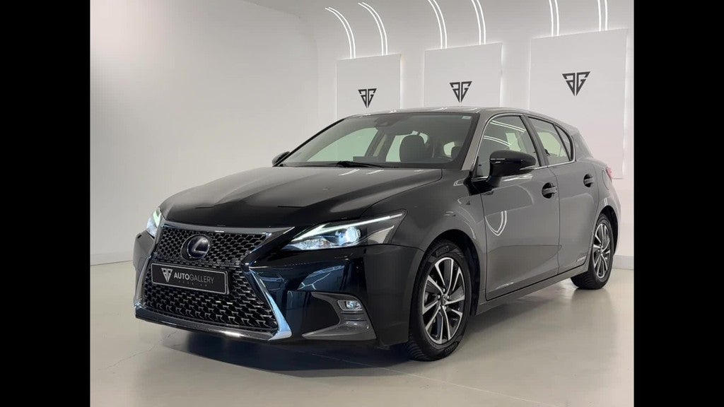 Lexus CT 200h Black & Grey