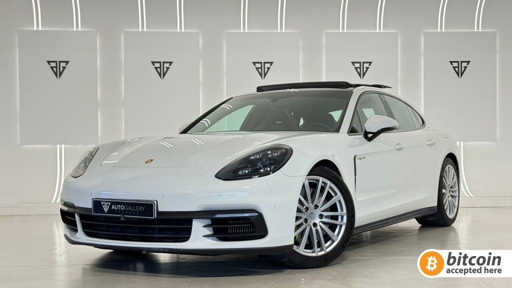 Porsche Panamera 4 e-Hybrid