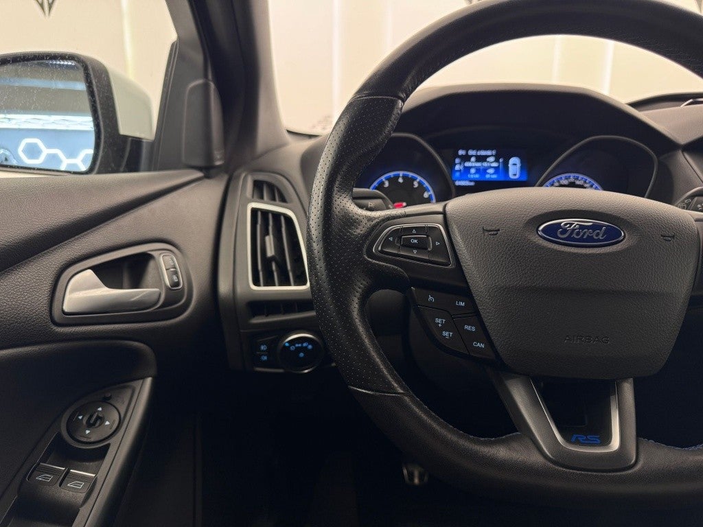 Ford Focus RS